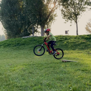 Corso di bici per bambini: all’Ippogrifo di Rimini si va senza rotelle